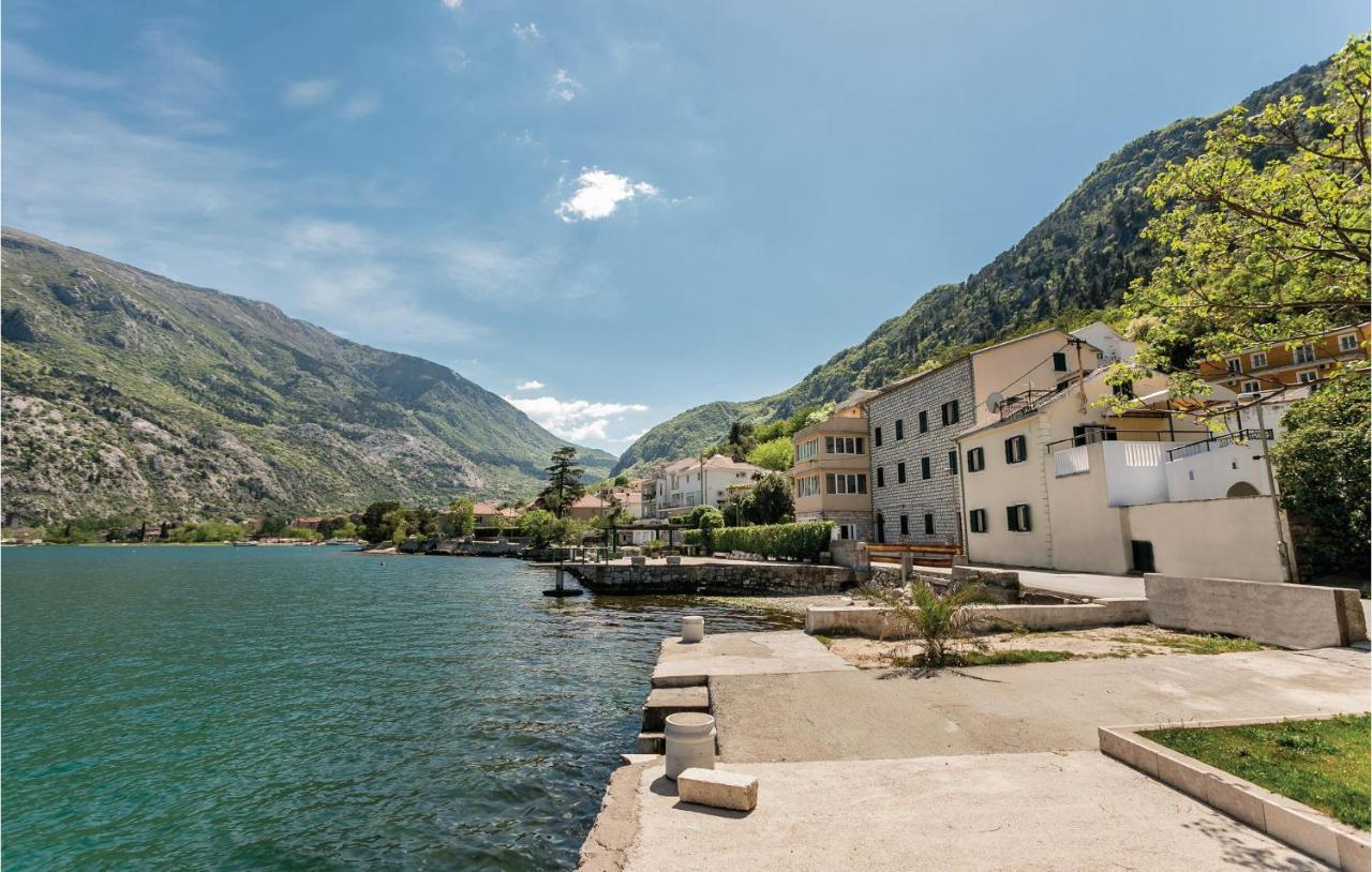 Lovely Home In Kotor With Wifi Exterior foto