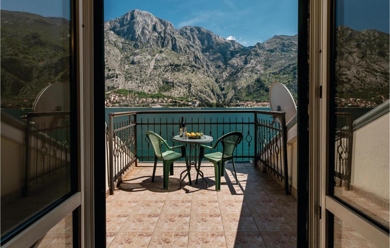 Lovely Home In Kotor With Wifi Exterior foto