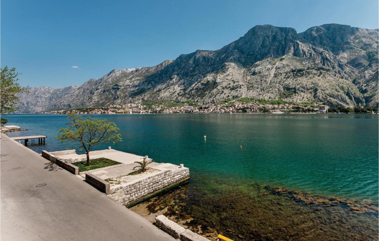 Lovely Home In Kotor With Wifi Exterior foto